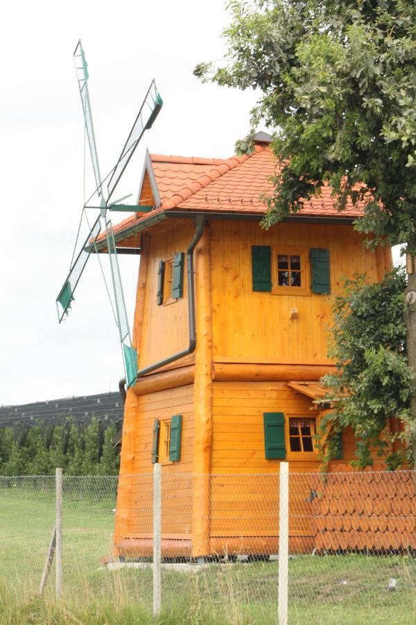 Unique Wooden Holiday House In Nature Lukovica pri Domzalah Ngoại thất bức ảnh