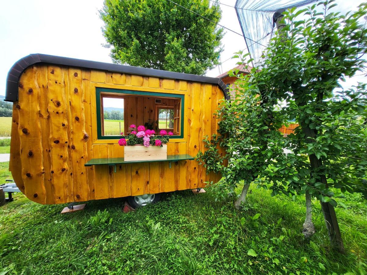 Unique Wooden Holiday House In Nature Lukovica pri Domzalah Ngoại thất bức ảnh