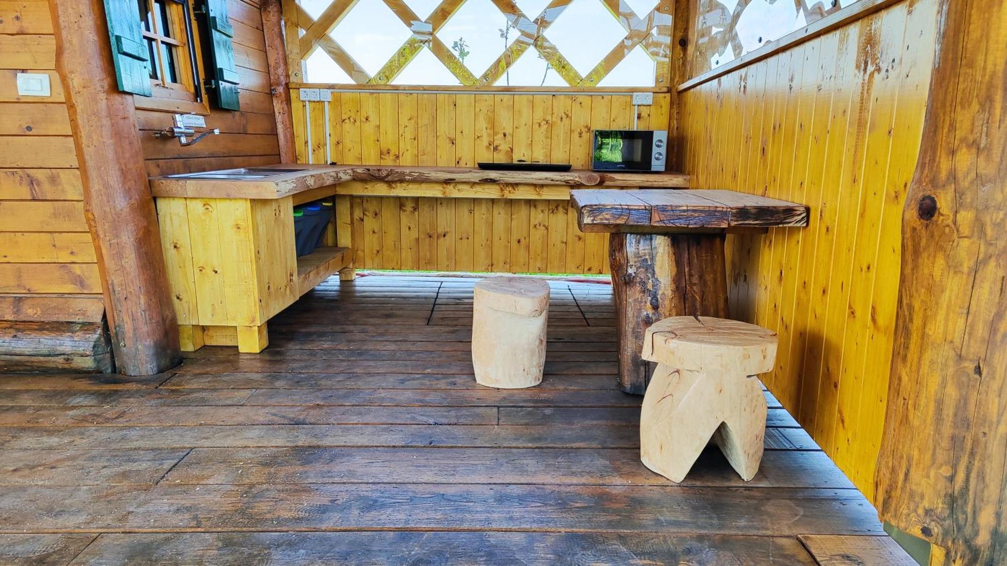 Unique Wooden Holiday House In Nature Lukovica pri Domzalah Ngoại thất bức ảnh